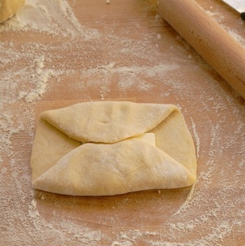 загортаємо верхній і нижній край