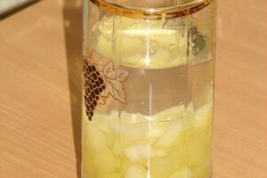 Компот з кабачків