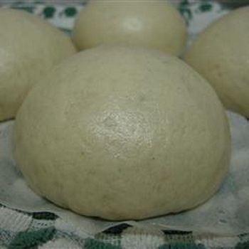 китайські дріжджові булочки на пару