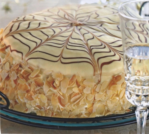 подаємо торт Естерхазі