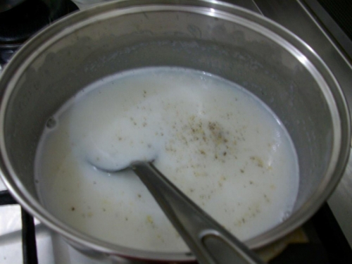 молоко манка і кориця