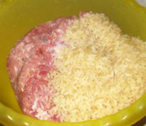 фарш з рисом