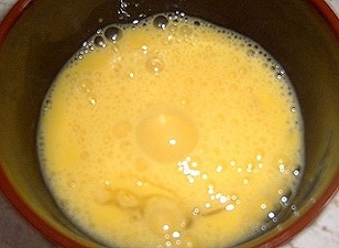 Збиваємо яйце віночком