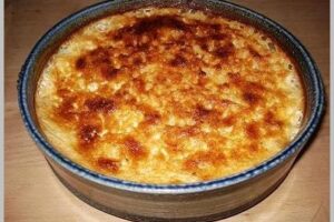 Коровай з рису з родзинками