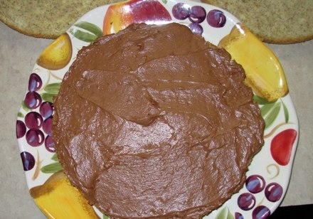 змащуємо коржі