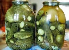 Консервовані огірки