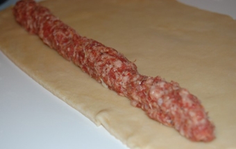 викладаємо начинку на тісто