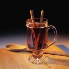 подаємо глінтвейн з медом