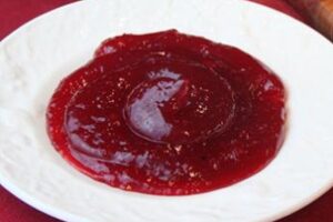 Соус з кизилу