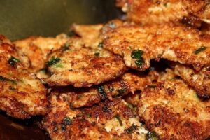 Куряче філе з пармезаном