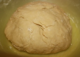 замішуємо тісто