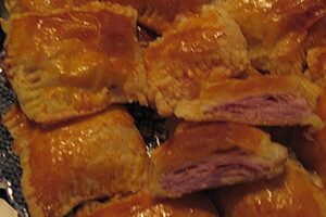 Слойки з шинкою