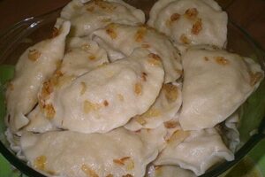 Вареники з вареною картоплею