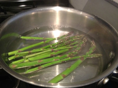 каструля з спажей