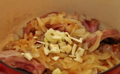 готуємо реберця з грибами