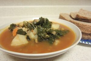Пісний суп зі шпинатом