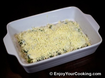 поливаємо начинку соусом