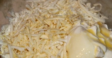змішуємо сир зі сметаною і маслом