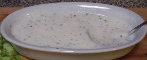 йогурт з сушеної м'ятою