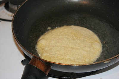 обсмажуємо коржі