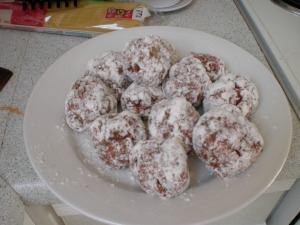 обсипаємо борошном