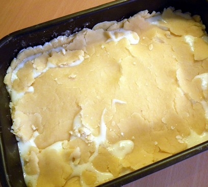 зверху накриваємо другим коржем