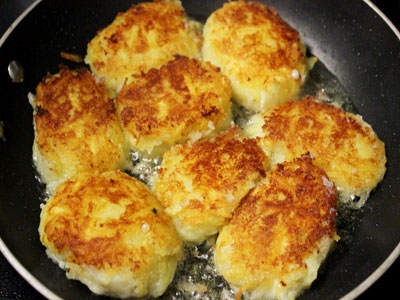 котлети на сковороді