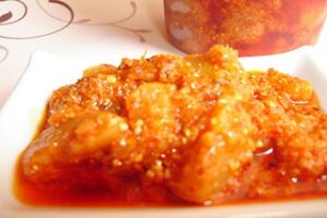 Агрус солоний