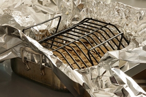 ставимо в жаровню ґрати