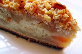 Ніжний яблучний пиріг з хрусткою скоринкою