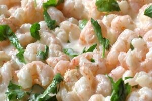 Креветки тушковані у вершках