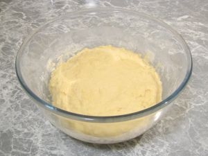 Замішуємо тісто