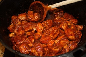 м'ясо на сковороді