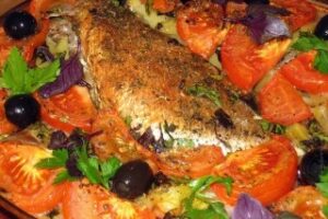 Морський окунь в духовці