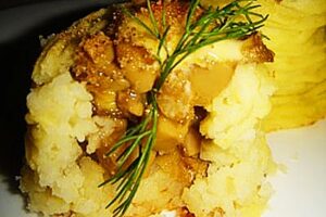 Картопляні гнізда з грибами