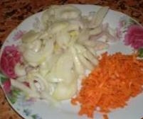 нарізаємо овочі для гуляшу