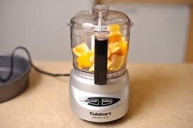 спеції подрібнюємо і цитрусові