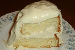 Домашній торт зі сметанним кремом