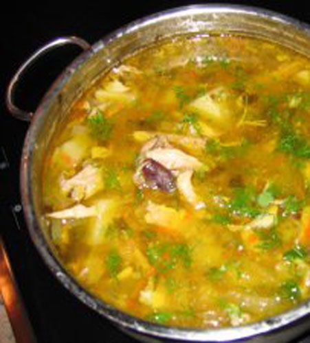 З'єднуємо овочі і бульйон