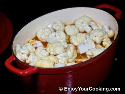 курка з овочами в казані