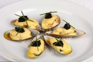 Мідії з майонезом