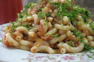 Макарони по-флотськи