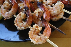 Креветки гриль в часниковому соусі