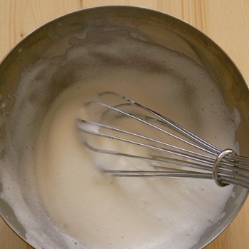 збиваємо білки