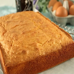 бісквіт з манки