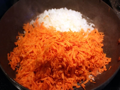 цибулю з морквою