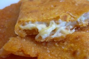 Коржі з сирною начинкою «Чоловік у захваті»