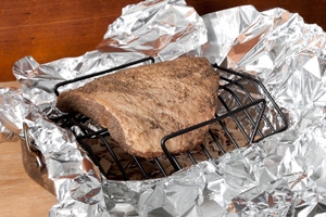 м'ясо на залізниці решотке