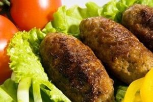 Люля-кебаб з яловичини