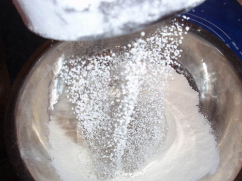 просіваємо борошно